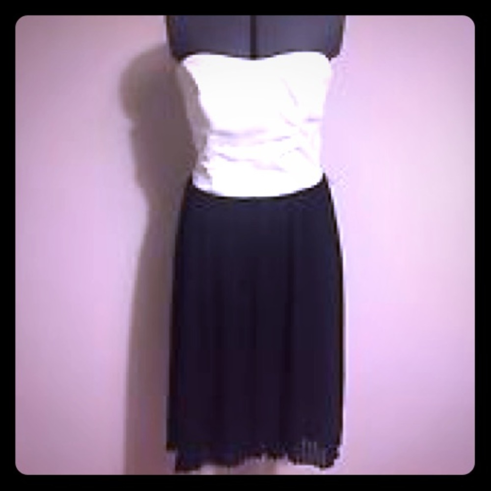 Strapless block color dress - Size 4 US